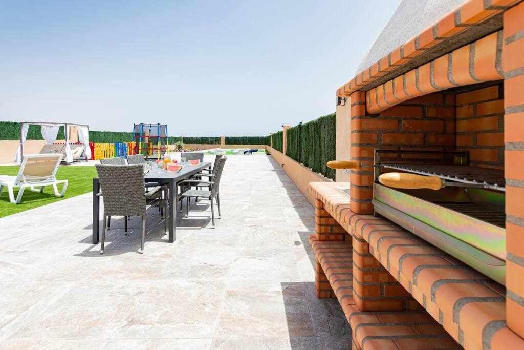 Villa Mini Golf Калета-де-Фусте Экстерьер фото